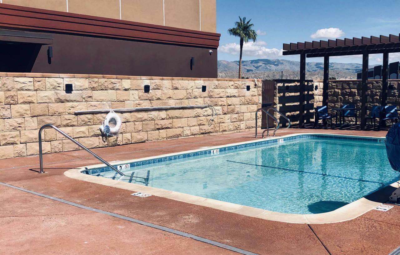 Best Western Plus Coachella Valley Inn & Suites Катидрал-Сити Экстерьер фото