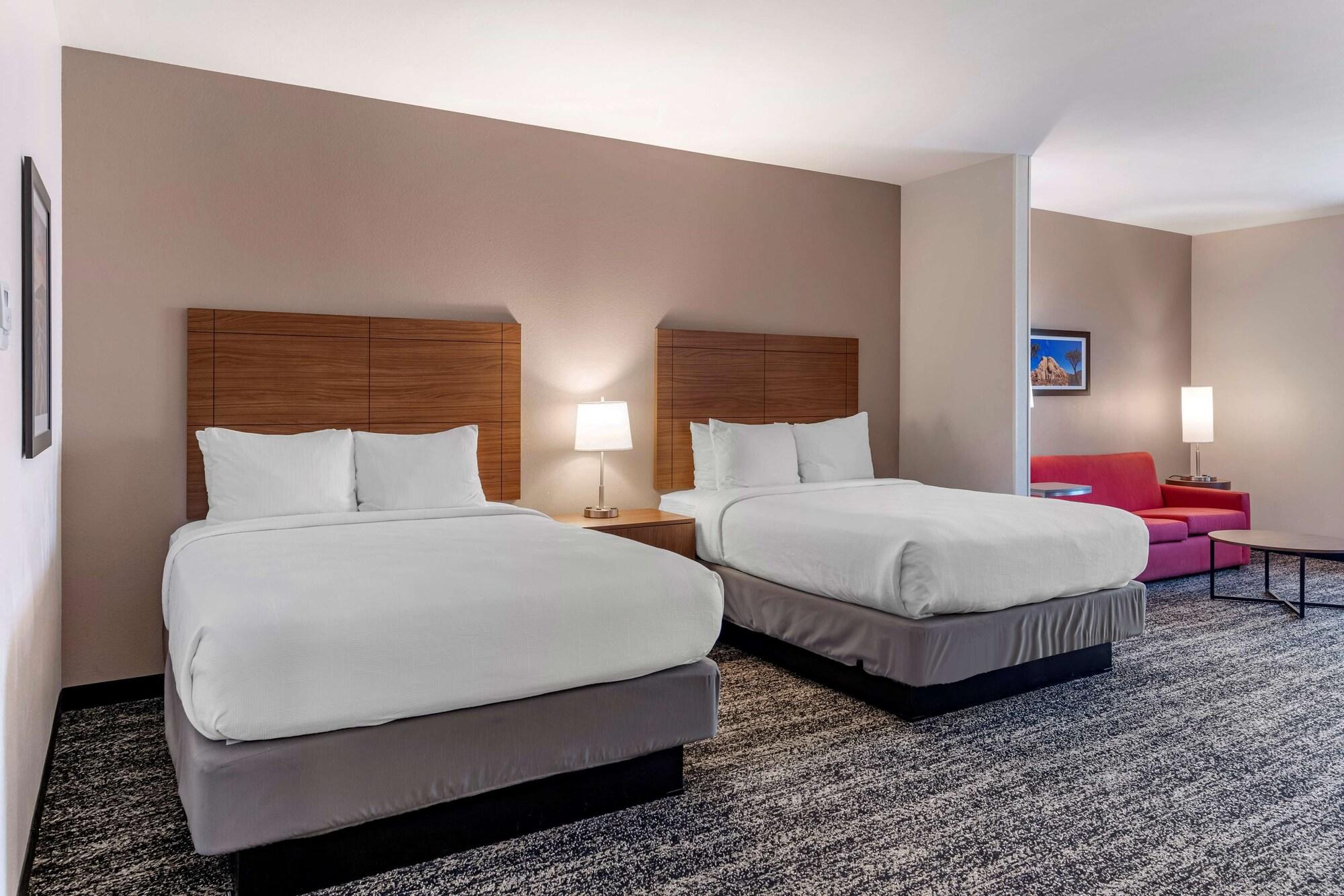 Best Western Plus Coachella Valley Inn & Suites Катидрал-Сити Экстерьер фото